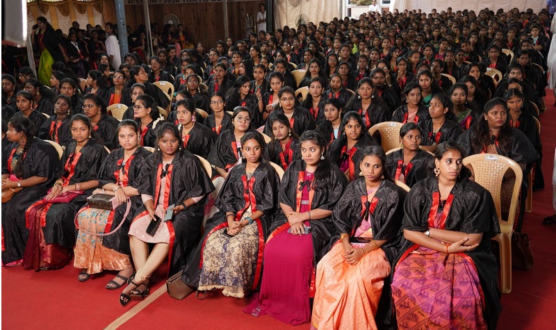 #14thGraduationday
#Shreyas’23
#shasunjaincollege
14th Graduation Day & Shreyas’23 for the Students of Shri Shankarlal Sundarbai Shahun Jain College for Women, T.Nagar …

@ShasunW
@DoneChannel1