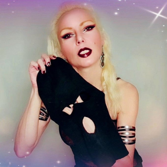 Mascara BDSM esclavo sumiso by @ElishabethG69 https://t.co/bY84YjMlUp Find it on #ManyVids! https://t<a class="tags" href="/tag/elishabethg69">@elishabethg69</a><a href="/tag/manyvids"class="tags"><span>#manyvids</span></a>