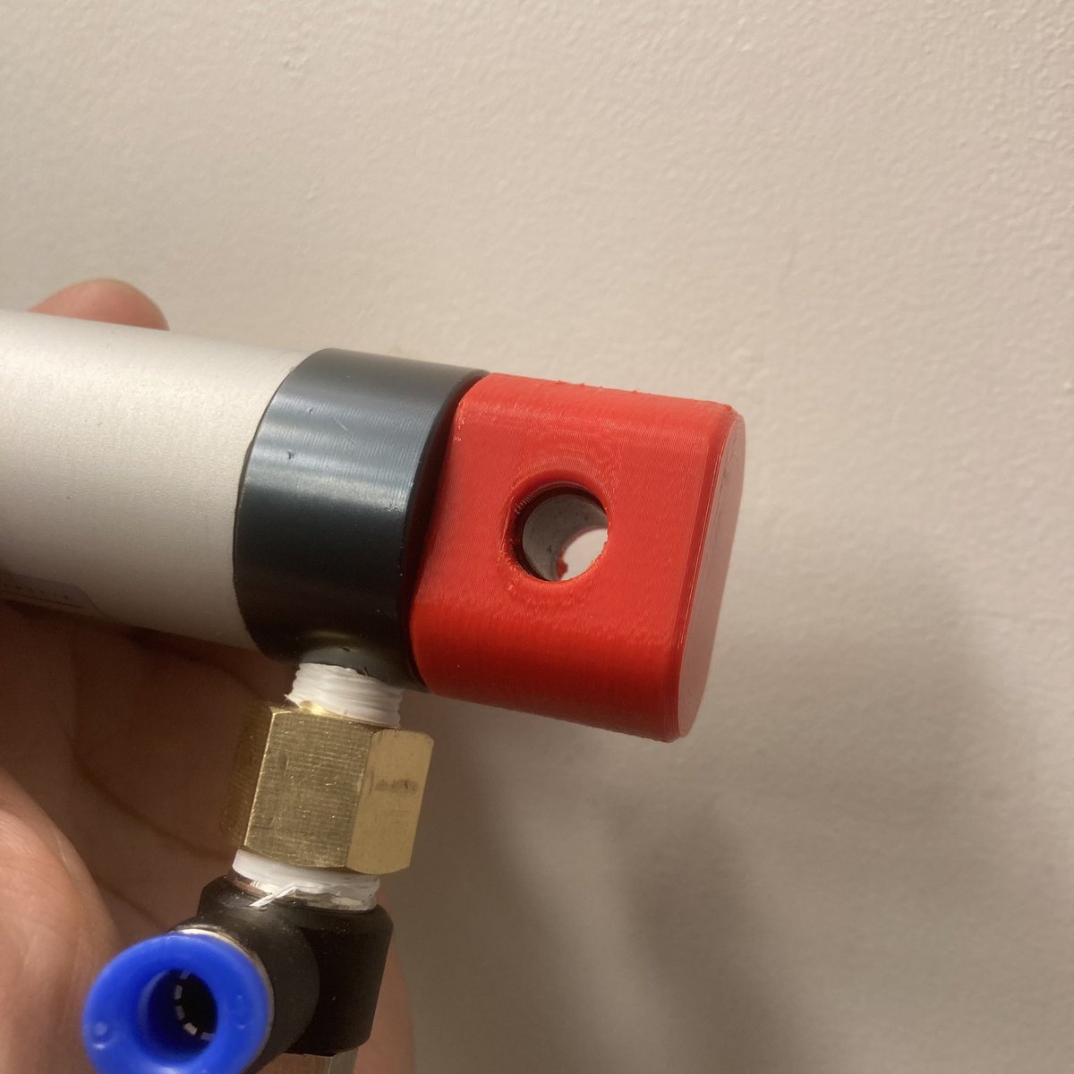 GimmeBuilds's tweet image. Haven’t posted about #3DPrinting in a while. This has got to be my most accurately printed piece to date. Designed a collar for this pivot to close the gap between pivot points on the mounting bracket. It’s perfect! #MakersMaking #DIY