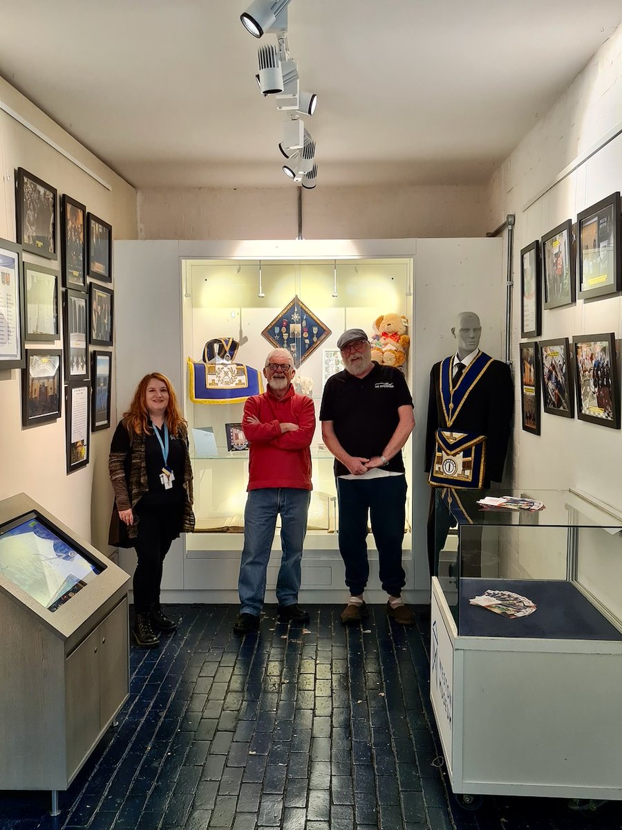 Raygu3's tweet image. Thanks to Weston super Mare Museum @westonmuseum for their great exhibition on Freemasonry and it's links to this famous seaside town. Special thanks to Danny Kennedy of Tivoli Lodge for helping to make it happen.
somersetfreemasons.org/2023/03/09/mas…