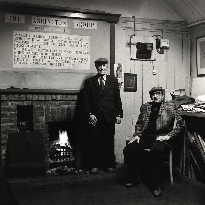 We are very sad to hear of the passing of our friend, the remarkable #documentaryphotographer @mikcritchlow 
Mik took the last photographs of the #AshingtonGroup whilst they were still meeting and this is one of those, showing #OliverKilbourn (L) and #JackHarrison (R).
1/2