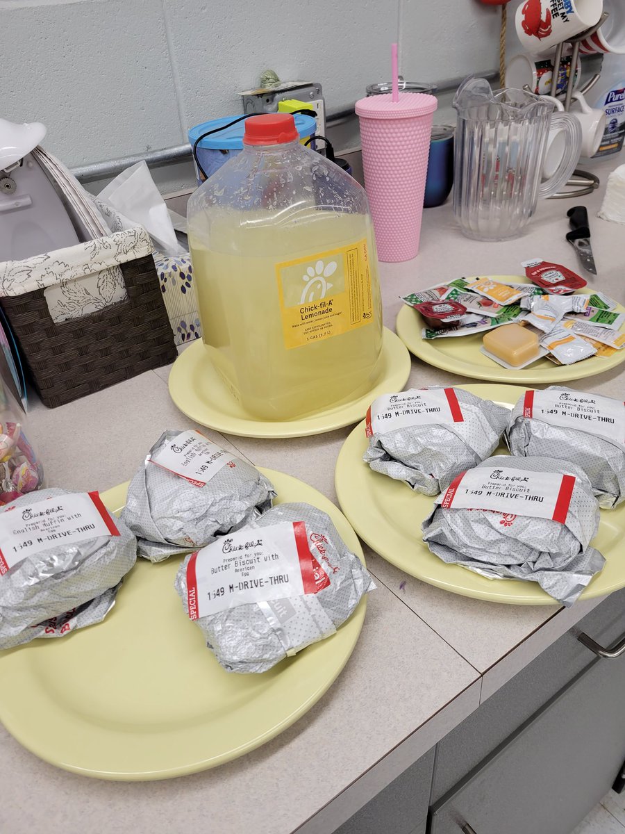 Kristyn Corace tweet media