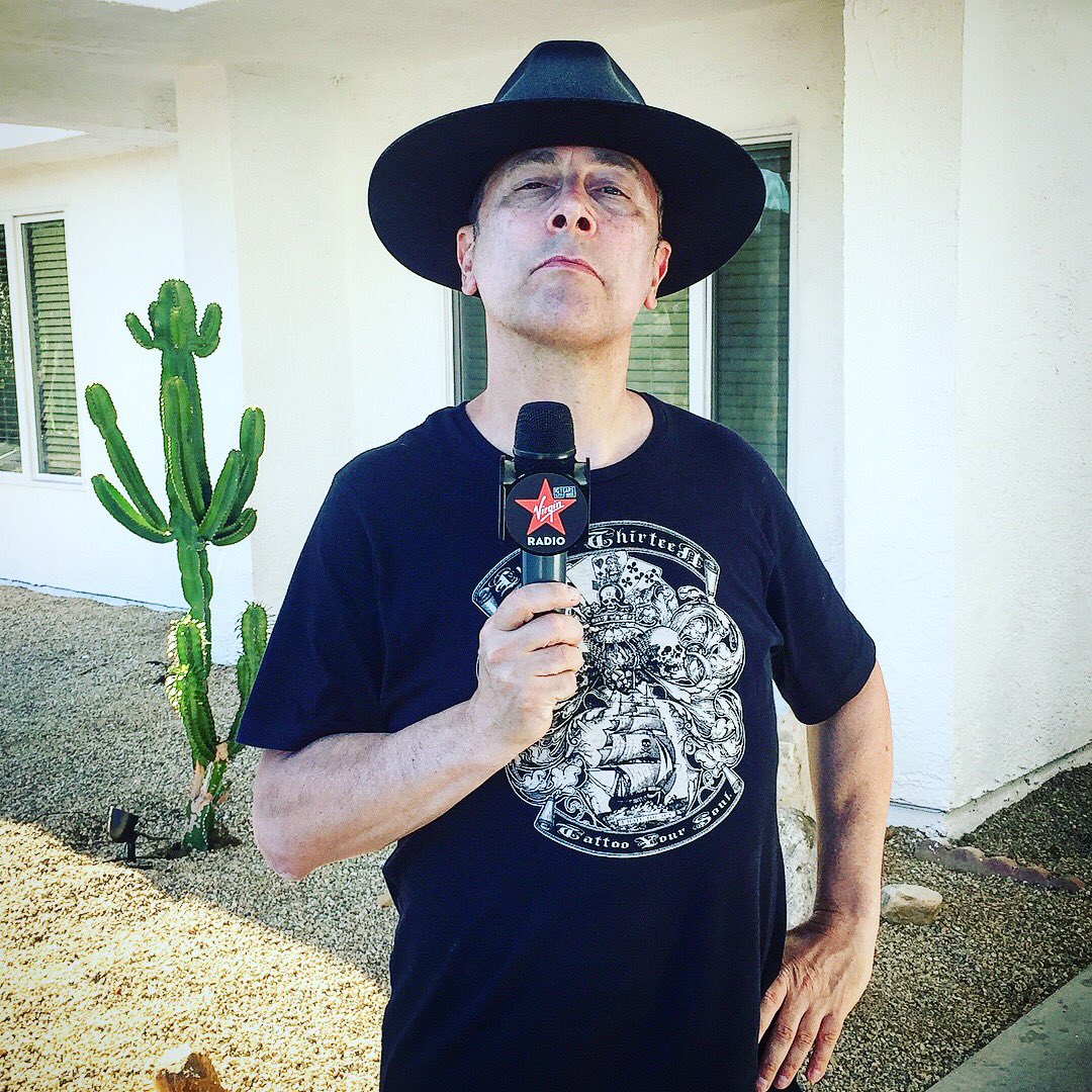 VIRGINRINGO's tweet image. Today in 1987.. #TheJoshuatree of @U2 Oggi parleremo a @RevolverShow del mio album preferito degli #U2 che usciva oggi.. Dalle 14 su @VirginRadioIT a tutto volume! #Revolver #onair #rockshow #Usa #80s #Bonovox #iconic 🎧🇺🇸🎸