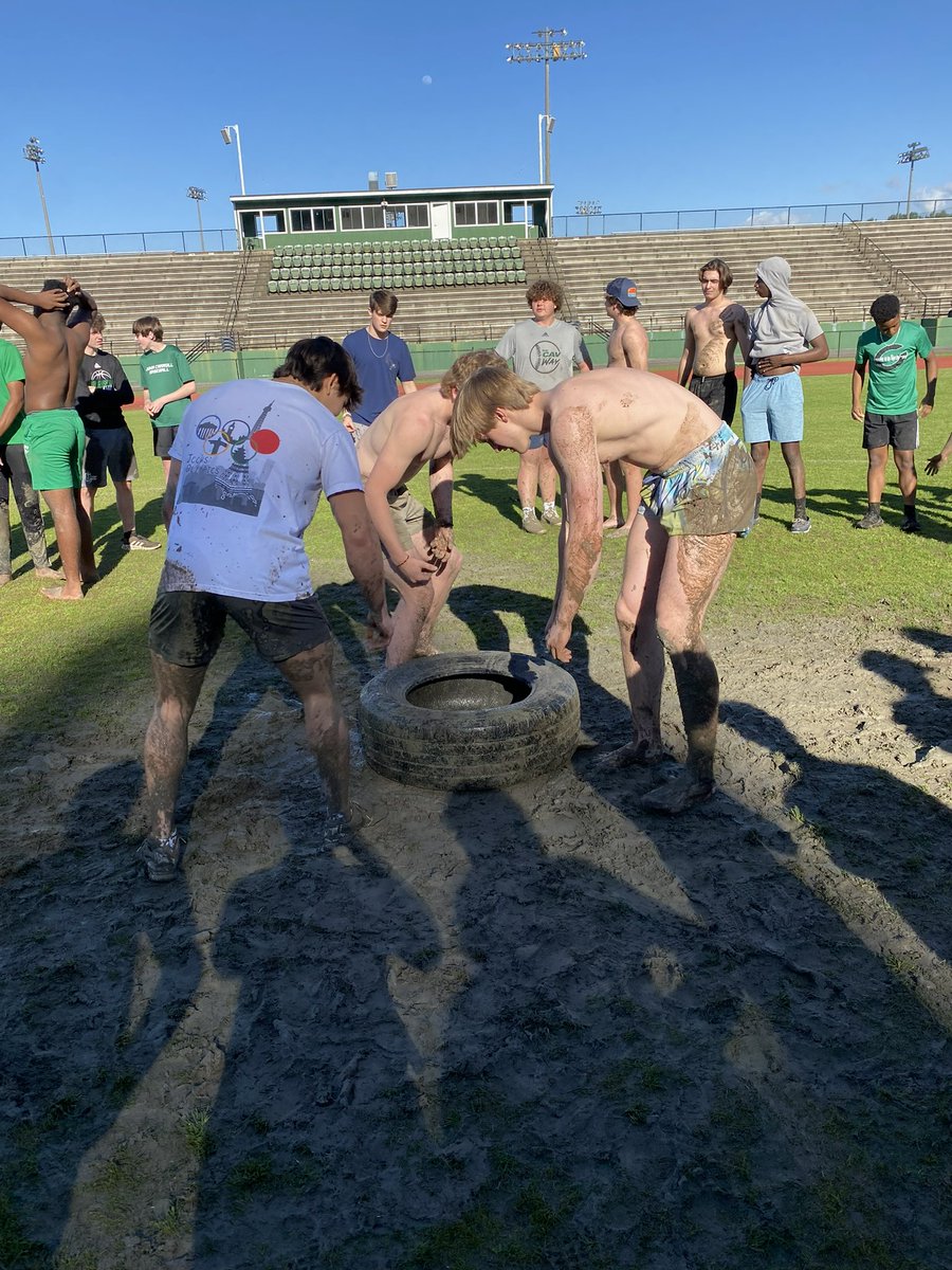 One more day til #4thQtrFridays 
👀👀
#CAVWAY 
#JCFootball
<a href="/TheCAVWAY/">John Carroll Catholic High School Football</a>