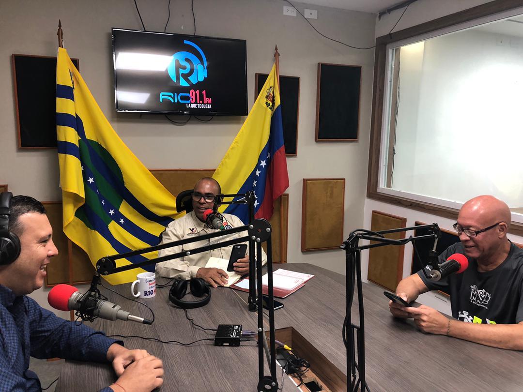 #Entérate || Guayana fuerza y trabajo, @AHidalgo67 realizó una entrevista en la emisora río 91.9FM a nuestro presidente @ZabdiMarcano y el presidente de IDEBOL @OGoudett,  dónde se informó al pueblo guayanes sobre la IV Vuelta Ciclista del Estado Bolívar 2023.