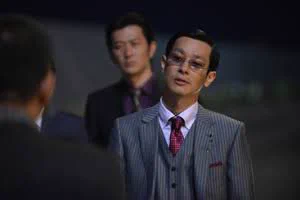 @voguejp 菅田将暉がアウトレイジの加瀬亮に見える。
サングラスのせいかな。
それとも歩き方とかキョロキョロ感かな。 