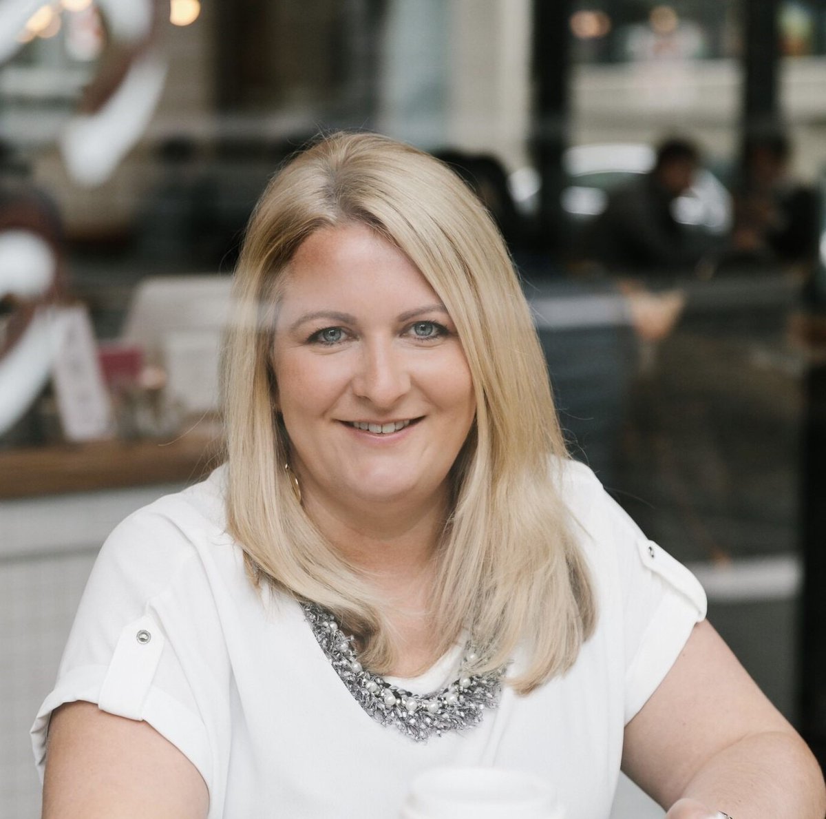 Strategic tweet media