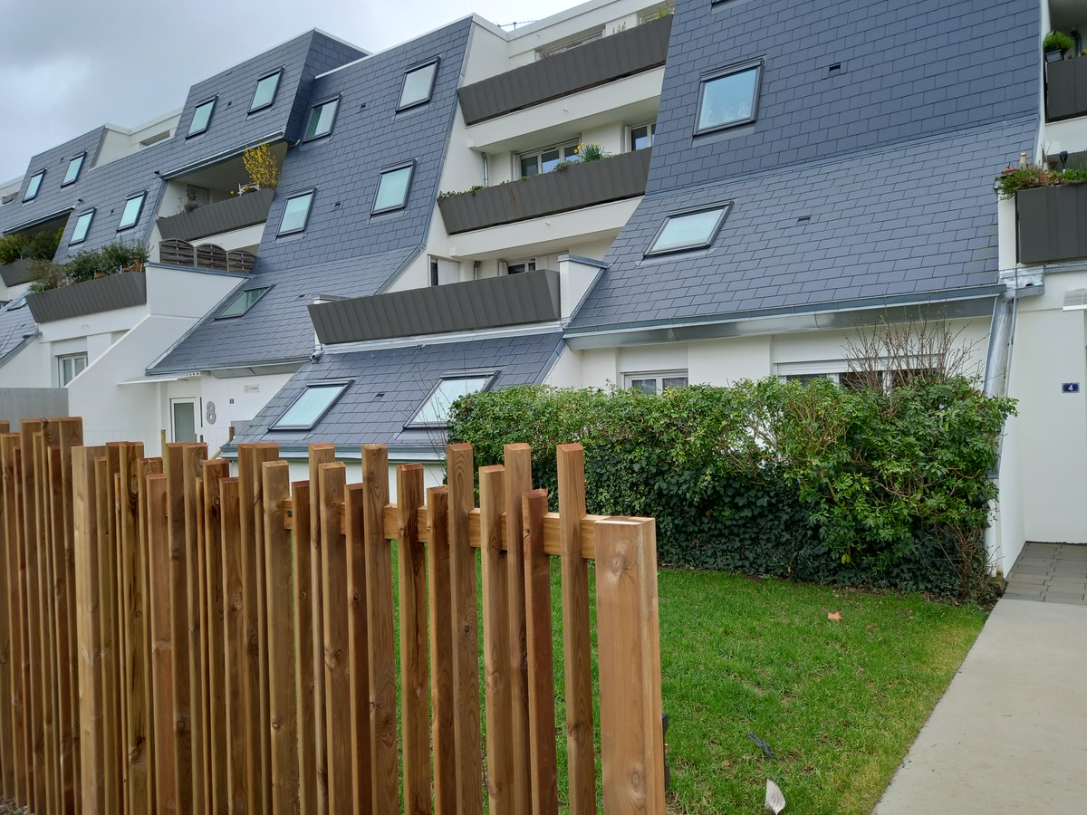 📸Inauguration de la #réhabilitation des 213 logts des résidences Léo Lagrange et Jacques Richard à <a href="/Laval_la_Ville/">Laval la Ville</a>. Embellissement,rénovation thermique, remplacement d'équipements, résidentialisation : un beau projet qui améliore le confort et le cadre de vie des locataires #Hlm