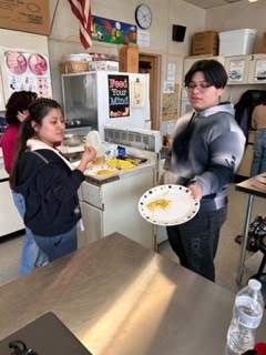 YamelyRivera's tweet image. Great collaborative work with Spanish and Basic Foods classes to make a &quot;Tortilla Española&quot; for #WorldLanguageWeek.  Thank you to @WHSMolina for all the prep work and teaching us how to make one.
