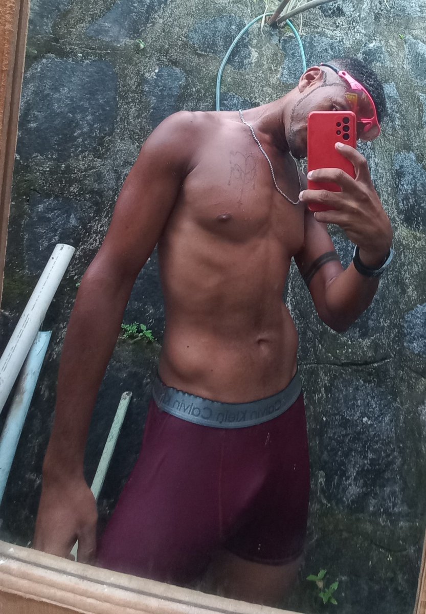 Marcone95346290's tweet photo. 😍🤪 https://t.co/yBKcoUmNCN