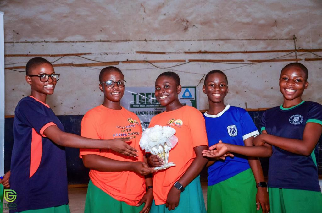 PhanciePhilicks's tweet image. #ecosavers #climatesavers #essp #climatechangeawareness #climatechangeeducation #EcoSaversSchoolProject 
#climatechange #climateawareness
@Share_Your_Self