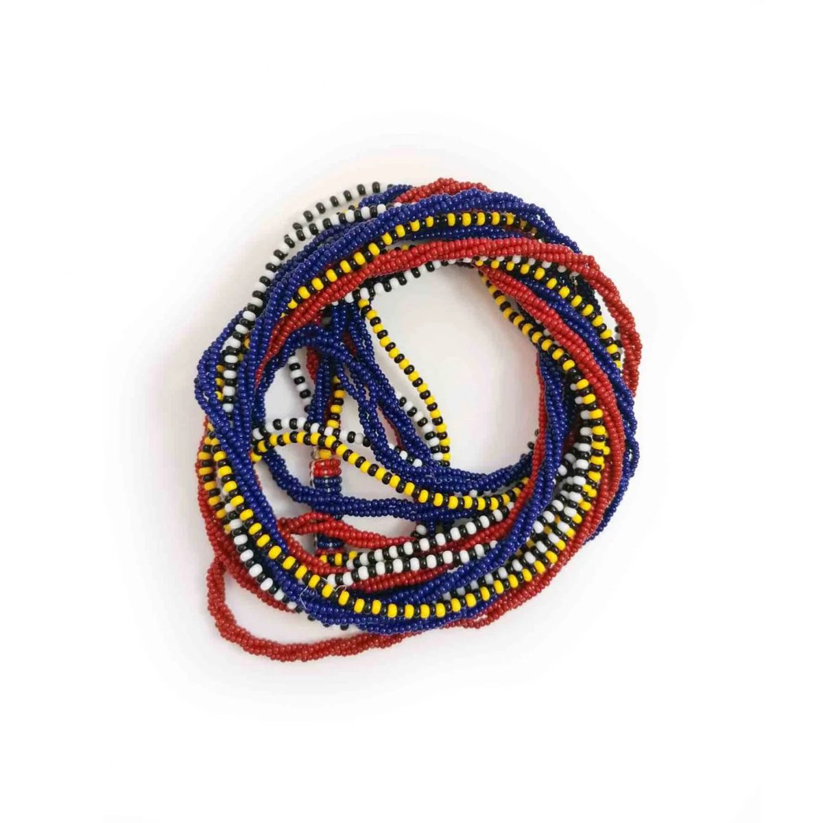 Collar Masai SIANA 😍 ¿te gustaría tener una pieza totalmente única? Todas nuestras creaciones solidarias están realizadas por las mujeres masái, donde el 100% de las ganancias globales serán donadas a esta comunidad. 
sawamara.com/producto/colla…

#artesaía