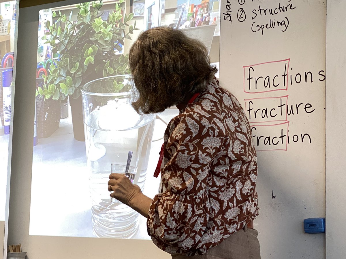 RoxWalker14's tweet photo. What a day! Lab sites, lessons, debriefs and more! So fortunate to have Fiona live and in person! #wordinquiry #uwclearn #uwcsea #uwcsea_east #uwcliteracy
@wordtorque https://t.co/hJgdXm9VDE