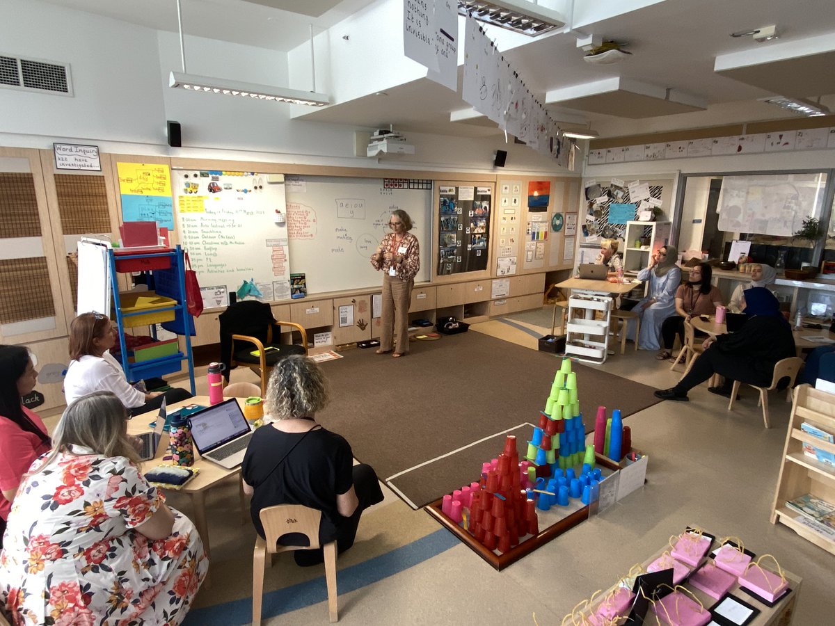 Roxanne W (@roxwalker14) on Twitter photo What a day! Lab sites, lessons, debriefs and more! So fortunate to have Fiona live and in person! #wordinquiry #uwclearn #uwcsea #uwcsea_east #uwcliteracy
<a href="/wordtorque/">FionaHamilton</a> What a day! Lab sites, lessons, debriefs and more! So fortunate to have Fiona live and in person! #wordinquiry #uwclearn #uwcsea #uwcsea_east #uwcliteracy
<a href="/wordtorque/">FionaHamilton</a>