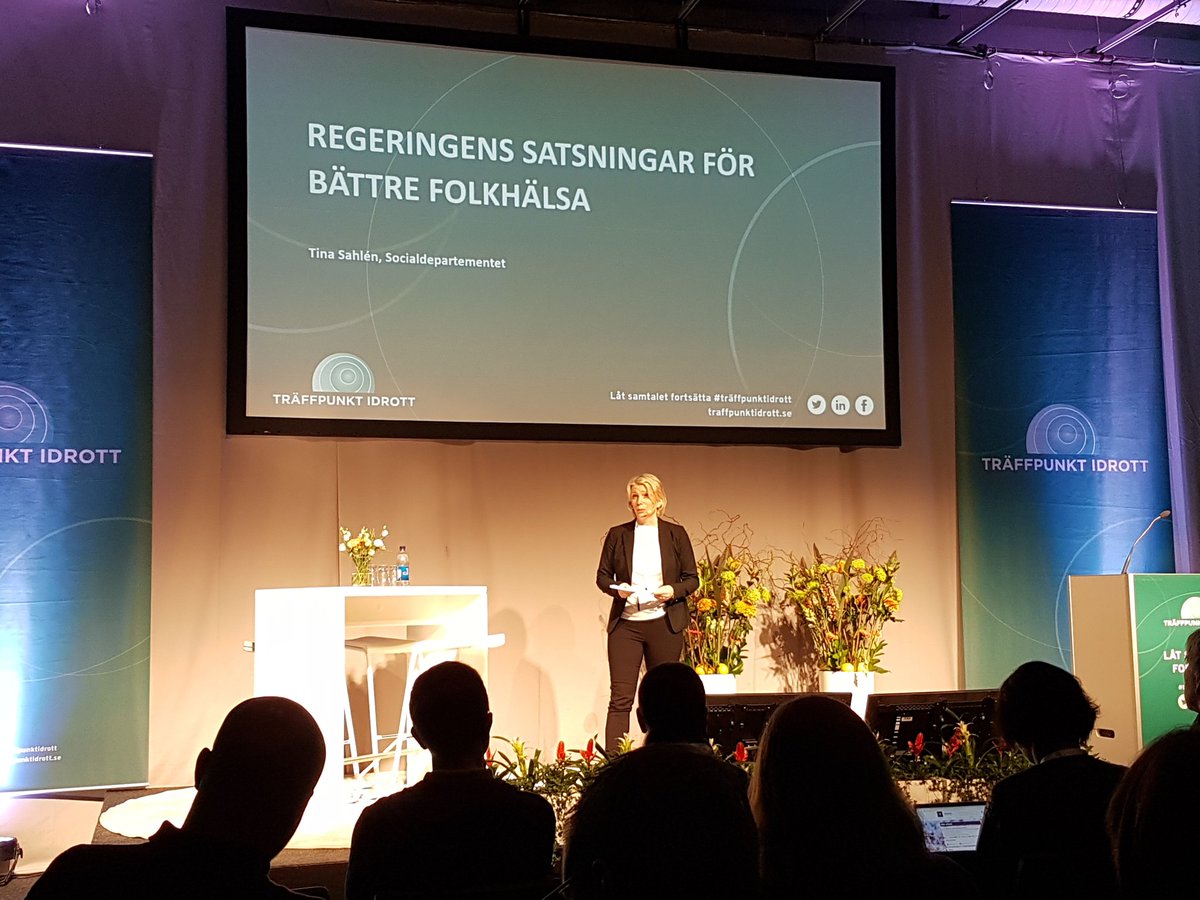 Tina Sahlén, stabschef hos socialminister Jakob Forssmed (KD), på #träffpunktidrott. 
Bl.a. om fritidskortet, FAR och utsatta områden - regeringssatsningar på idrott, fritid och folkhälsa.
"Regeringen ser betydelsen av ett långsiktigt och stabilt stöd till idrottsrörelsen".