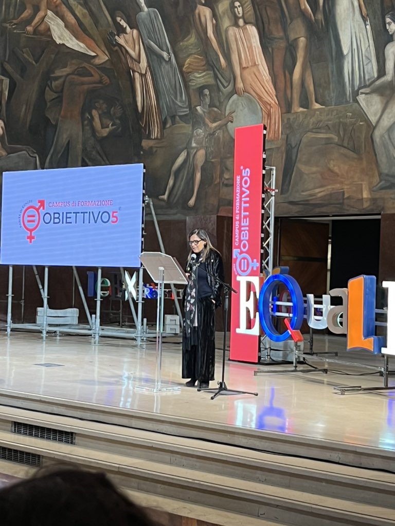 carlotta de leo tweet media