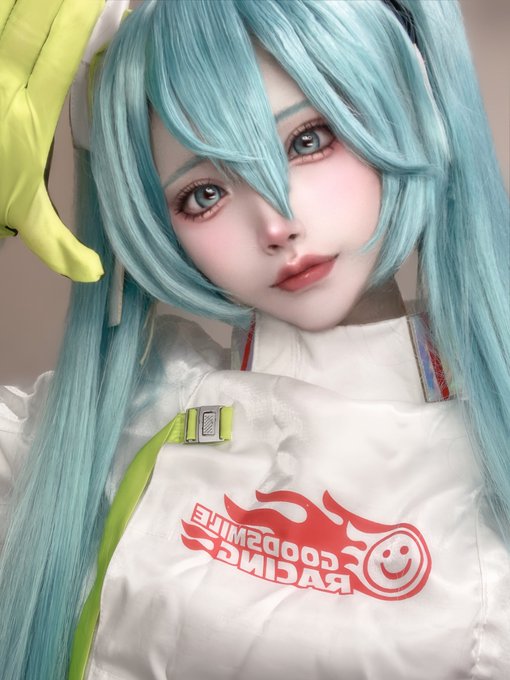 Twitterのコスプレ画像2