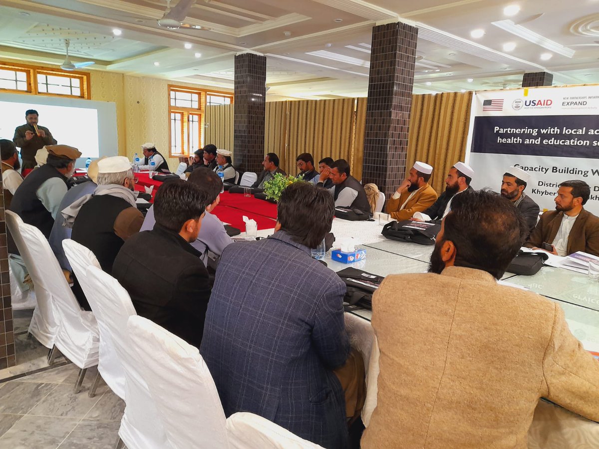 hassanmurtaza51's tweet photo. Series of capacity strengthening activities under @USAID ‘s @NPI_EXPAND HDA Progm. clicks of event orgnizd by @SDPIPakistan. #capacity #building #workshop on #localgovernment (LG) in Distt. Dir, KPK Pakistan. Particpnts r frm #health #education, LG #civilsociety 
@PalladiumImpact https://t.co/Bwzms3d7sC