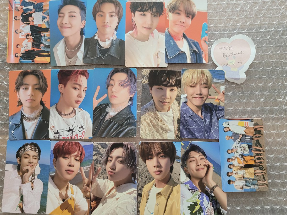 little2357's tweet photo. 방탄소년단 버터 Butter 포카 드볼

💜 16장 전체 드볼 all 8.0

💜 큰하자는 없지만 생활기스 있을수있음 *환불불가

공방포카 bts 방탄포카 btspoca 포토카드 포카 윙즈 버터 방탄 남준 석진 지민 태형 정국 메모리즈 양도  화에필 디비디 특전 위버스 윙파 윙즈 윙파콘 머스터 proof 럭드 부산콘 https://t.co/GWLdgm4SM7