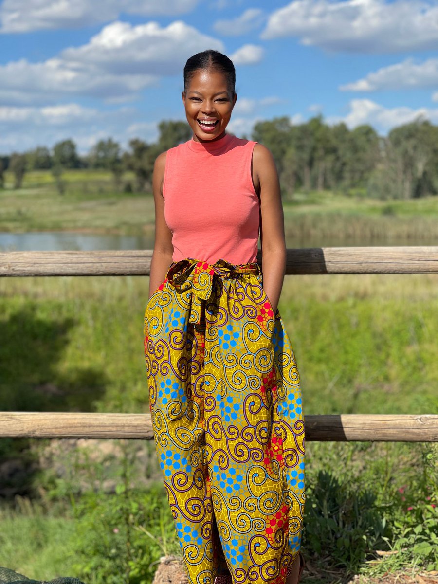 GogoNtaba's tweet image. Thokozani 👏🏽✨ I have added my calendly link on my bio to make bookings easier to schedule for new clients. If you would like a reading and/or spiritual analysis, click on the link below and book your session 👏🏽
🗓: calendly.com/philamsamo_ins…
Lesedi
Kganya
Makhosi
Camagu
Ndauwe