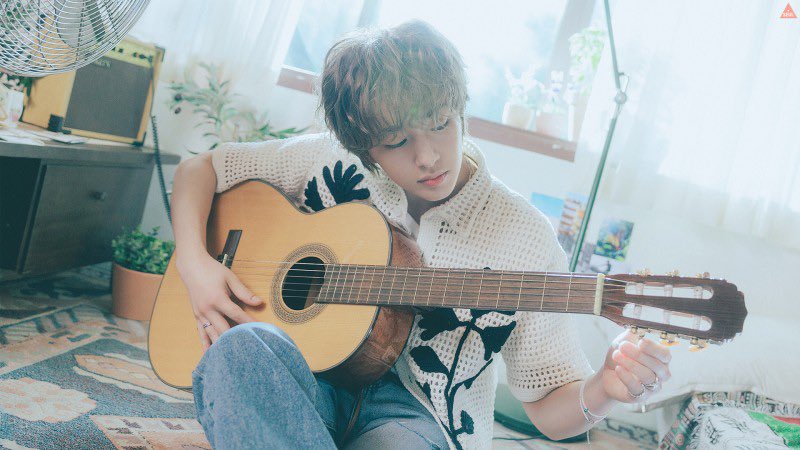 Seulzzang28's tweet photo. <컴퓨터배경화면> 온유 〖Circle〗 ��저 이미지 24p 컴퓨터바탕화면_by.슬짱
🔗https://t.co/DFY0dzin9X

#온유 #ONEW #ONEW1stConcert_O_NEW_NOTE https://t.co/DWHkrfB5gg
