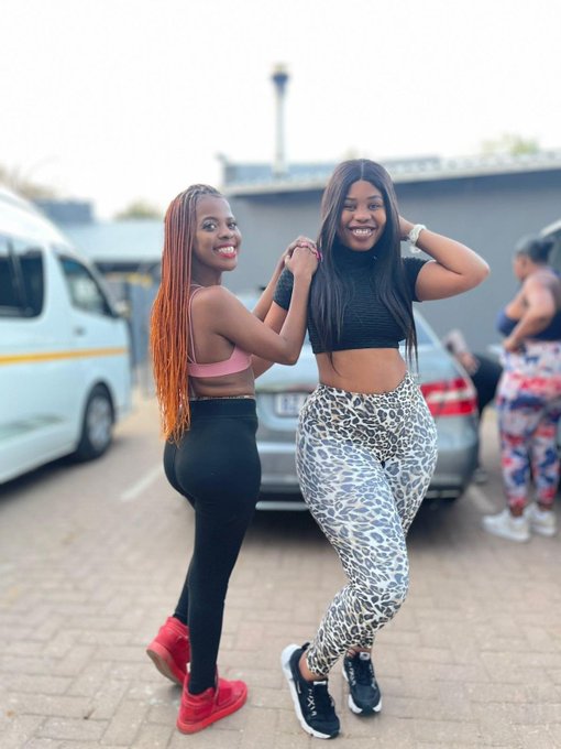 Uyi Slender no ba uzoPaka!!!  @XolisileM_   #ThisBodyWorksForMe #ThisBodyWorksForMeReunion #TBWFM https://t<a class="tags" href="/tag/xolisilem_">@xolisilem_</a><a href="/tag/thisbodyworksforme"class="tags">#ThisBodyWorksForMe</a><a href="/tag/thisbodyworksformereunion"class="tags"><span>#thisbodyworksformereunion</span></a><a href="/tag/tbwfm"class="tags"><span>#tbwfm</span></a>