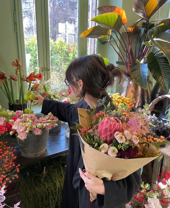 liIacdaisy's tweet photo. flower shops https://t.co/ASMc8QoHn5