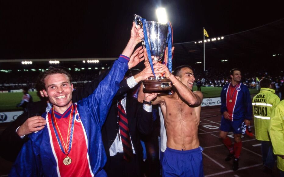 jericsende's tweet photo. Le problème du @PSG_inside ce n’est pas l’entraîneur.
le @PSG_inside remporte la coupe d’Europe des vainqueurs de coupes dans un autre état d’Esprit en 1996 avec des joueurs comme @youridjorkaeff #vincentGuerin #Rai #BrunoNgoty #championleague #Euefa #Football #Psg #Bayern https://t.co/iC8VHVmzxa