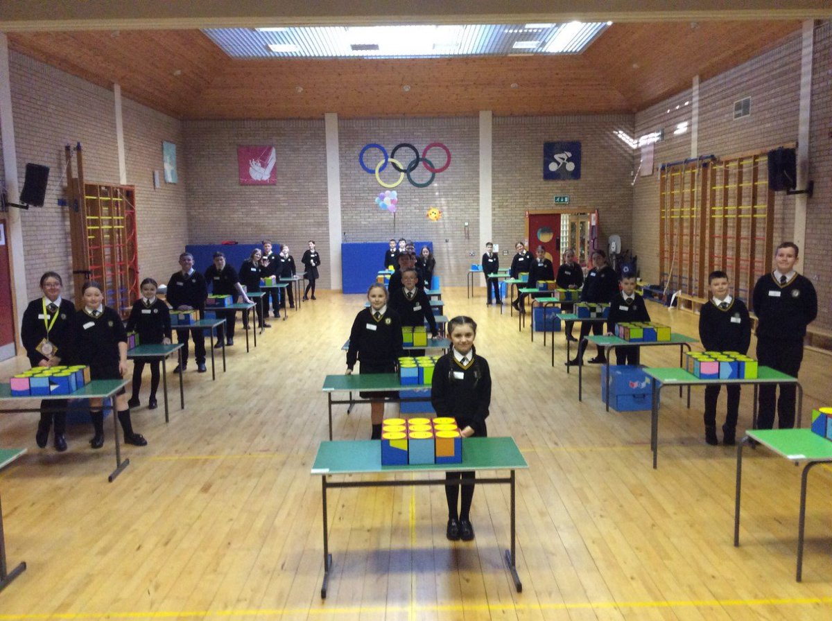 ctrps1's tweet photo. ๐๐งฎMr Campbell put the knowledge of our P6 & 7 pupils to the test with an interactive #mathsquiz for #WorldMathsDay. There were a wide range of questions related to addition, multiplication, subtraction, division, geometry, numbers & general maths knowledge. #readyforkickoff https://t.co/CHdGiUZiUC