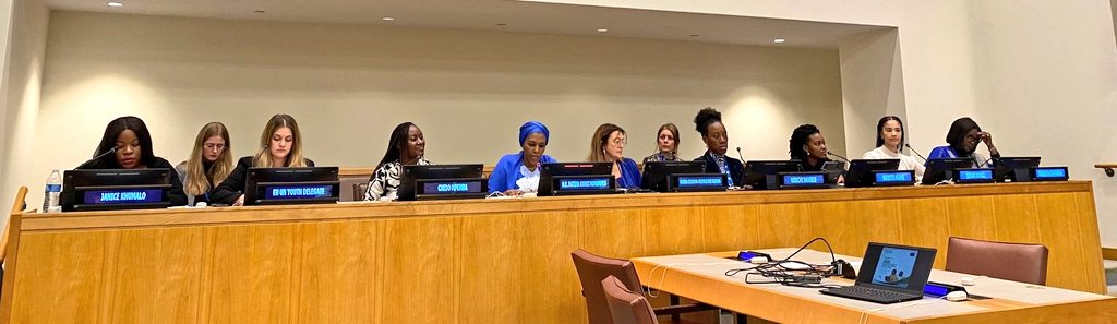 <a href="/janice_khumalo/">Janice K</a> moderating am #IWD2023 panel discussion themed "Rethinking How To Bridge The Gender Divide" 
#CSW67