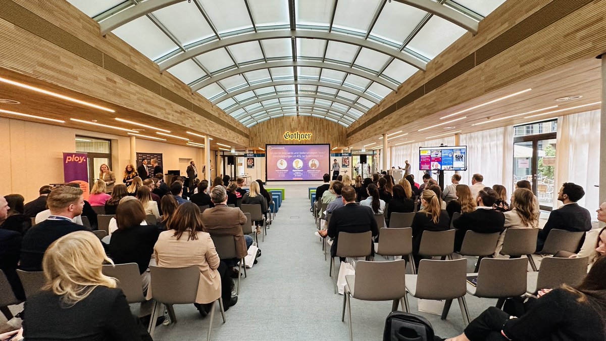 99GR81's tweet image. A good crowd today at the @PotentialparkAB #TalentCommSummit in Köln. 

#TeamRadancy @Radancy