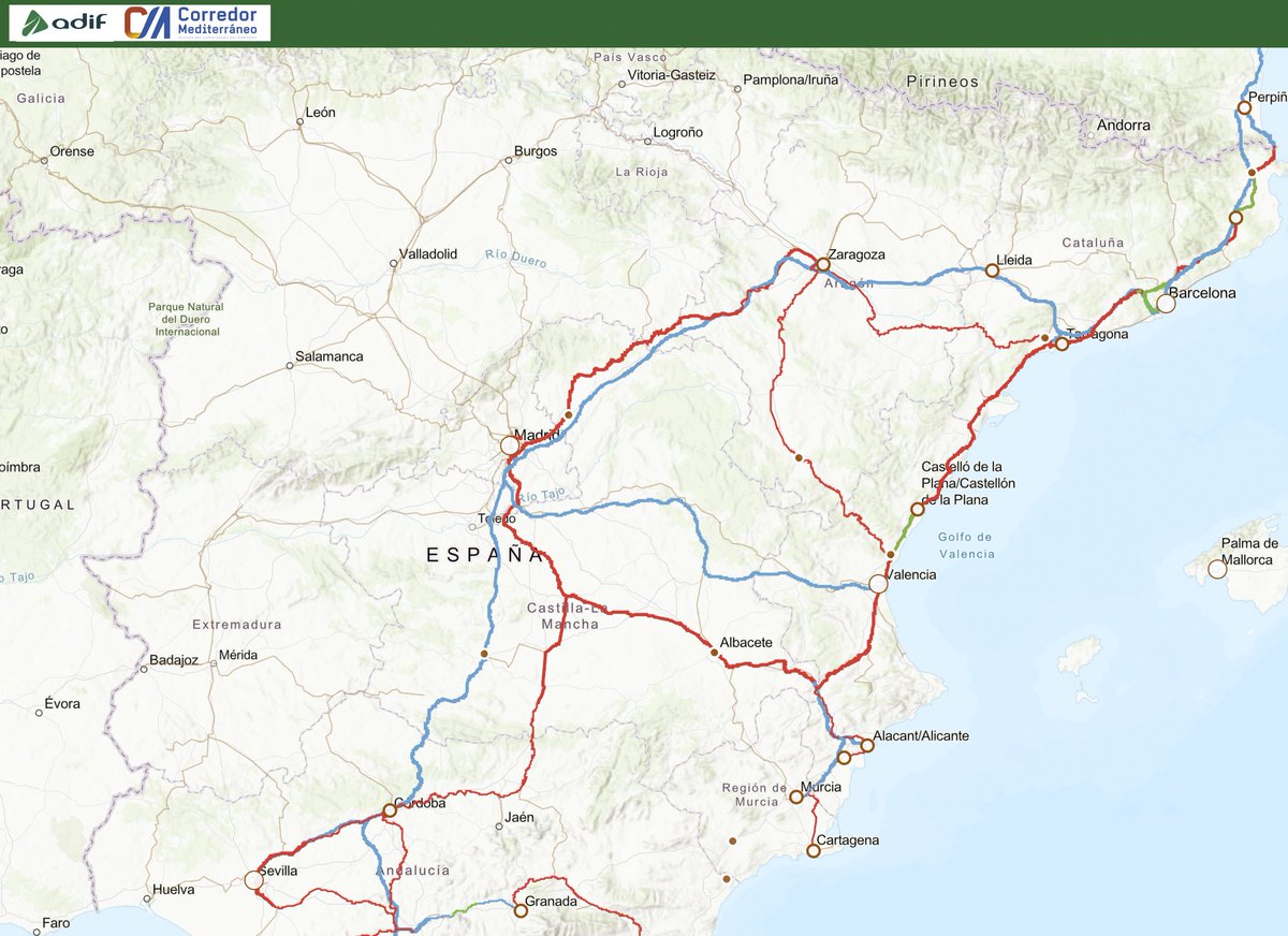 ‼️ Mirando estos mapas, el <a href="/mitmagob/">Pol</a> vuelve a dejar a la provincia de #Soria fuera de los grandes ejes ferroviarios que se están diseñando:
Corredor Atlántico y Corredor Mediterráneo.