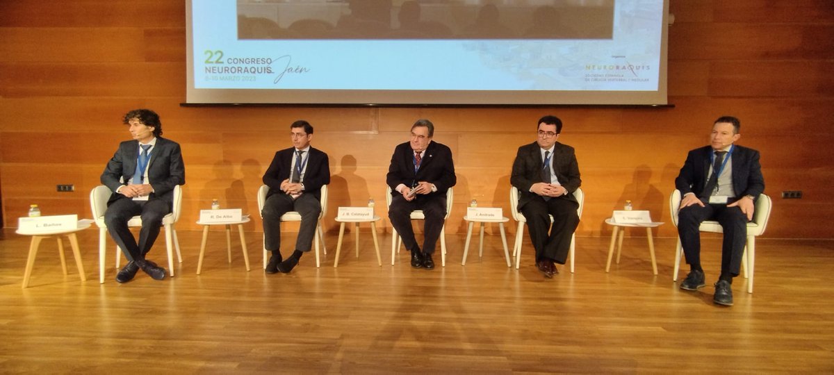 NEURORAQUIS1's tweet photo. #22NEURORAQUIS
👩‍⚕️👨‍⚕️Mesa Redonda I: Tratamiento conservador.
Con:
✅Dr. Juan Andrade 
Jefe de Servicio de Rehabilitación. @HospitalJaen
✅Dr. Luis Baños 
Osteópata, Fisioterapeuta. @clinicluisbanos
✅Dr. Enrique Vazquez Alonso
Jefe de Sección de Anestesia y Reanimación @saludand https://t.co/0pKIB2xgYi