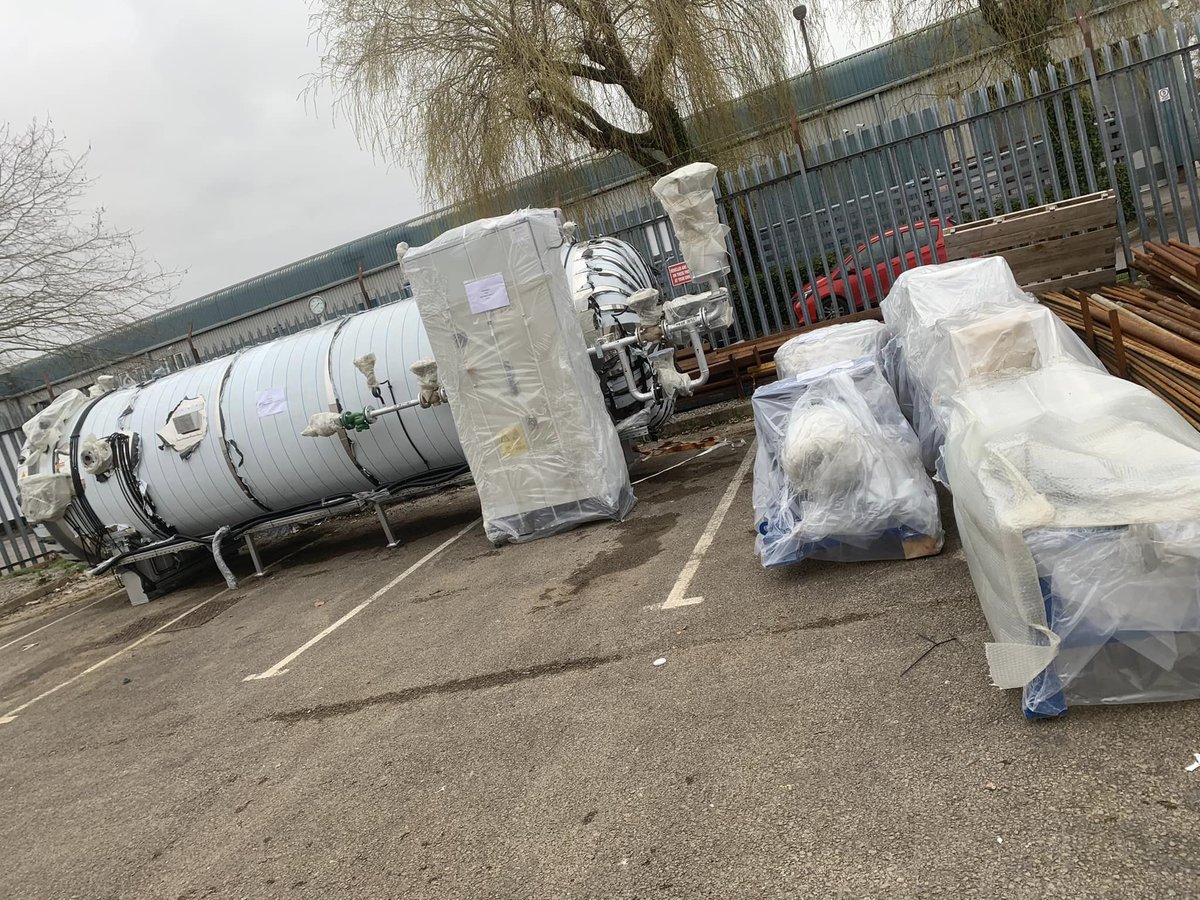 KV_Rol's tweet photo. We have taken delivery of our brand new electric autoclave ⚡️⚡️We're constantly investing in our future here at KV Rollers. Once commissioning has taken place, this will increase our overall curing capacity. #electric #sustainability #investment #RenewableEnergy https://t.co/G2sTVFMJWM