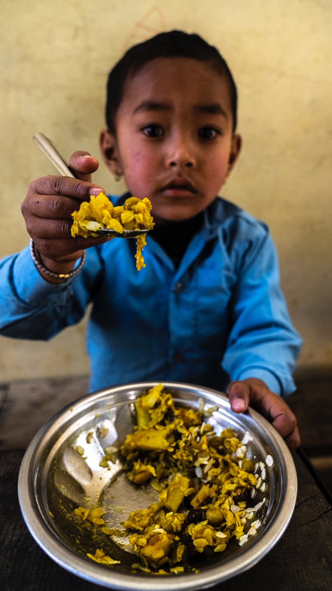 Happy International School Meals Day! 👩‍🎓🧑‍🎓

Every year, over 3.5 million school children in Nepal benefit from school feeding programs. 

 #ISMD2023