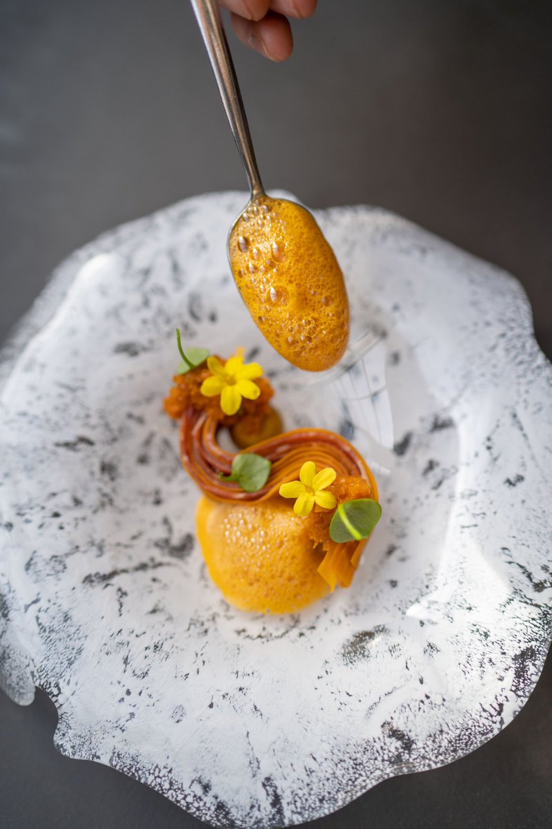 RestaurantOne's tweet image. BBQ CARROT 🥕

Fig leaf • red pepper • tomato.