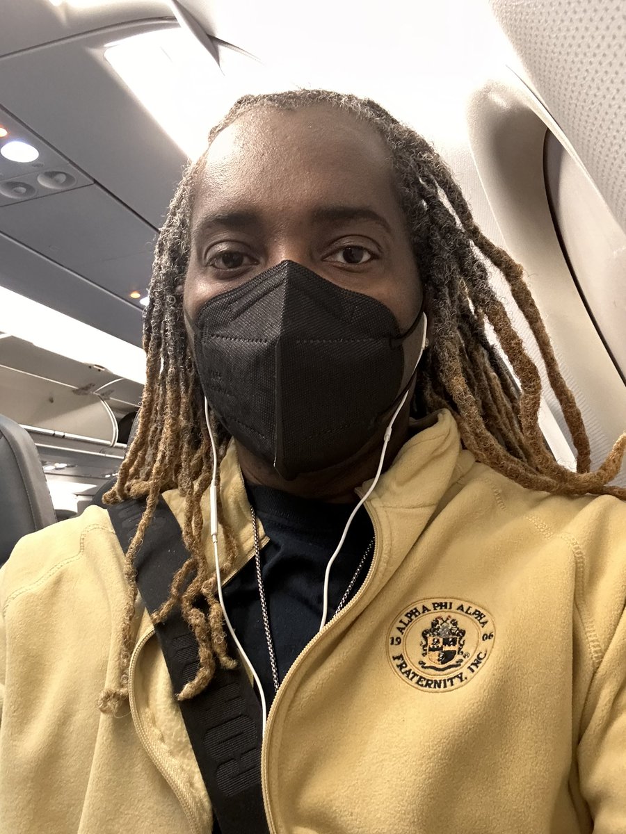 LSparrow1906's tweet image. Early morning flight to Orlando, Fl to handle the business of Alpha Phi Alpha Fraternity, Inc. #SouthernRegion #ANCA