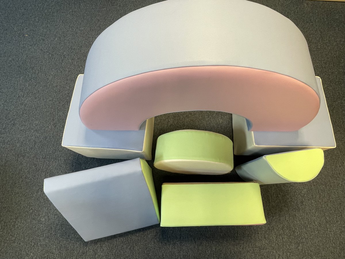 Chameleonfurn's tweet photo. π¬π§ Made in UK Day π¬π§
All of our upholstery takes place in Hampshire in the UK, including this soft play.
https://t.co/QwWj4Jv1Jj
#madeinukday #makeitbritish #softplay #upholstery https://t.co/DJT1G361Il