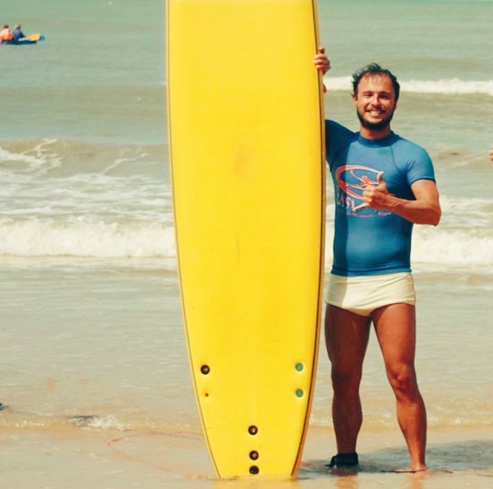 Rafaelpaivatv's tweet photo. #tbt2012 Primeira vez que surfei na vida! #pipa #riograndedonorte 
#RN #surf #prancha #praiadepipa https://t.co/6voNlO5h2B