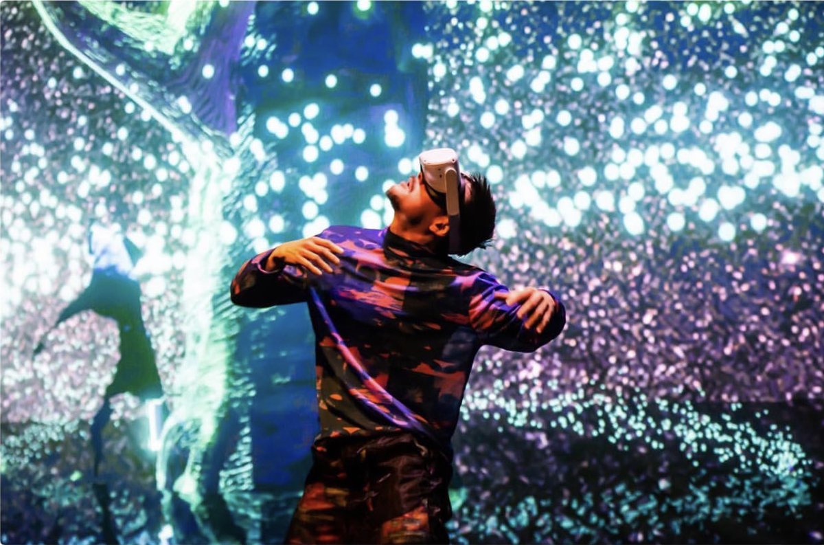 The amazing ⁦<a href="/lidiacrisafulli/">lidia crisafulli</a>⁩ photographs of our amazing HOME X are a thing of wonder 

#kakilangfestival23 runs till April 22nd kakilang.org.uk/festival-2023 #KakilangCek #kakilang節 #TASTE #Stateless無國界 #everydollar #LightVessel #TheRestOfOurLives #EmmyTheGreat