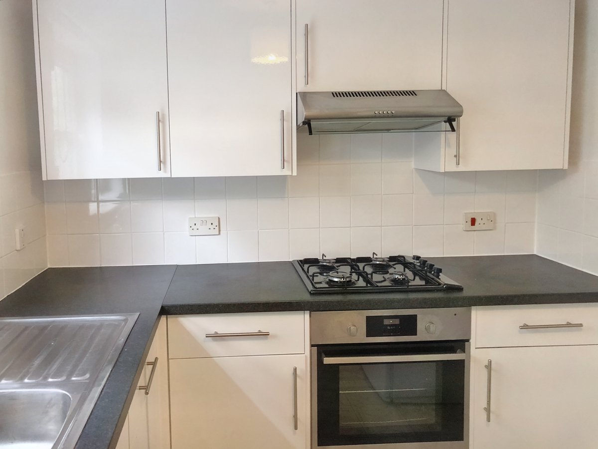 Hamways's tweet image. Available to Let ⭐️Gemma Court, BR3 #OTM £1,350 pcm.
Hamways are delighted to bring the market this well presented one bedroom garden apartment in Gemma Court.

hamways.com/property/gemma…

#refurbishment #gardenflat #enquiretoday #movinghome #propertymanagement #ukproperty #Rent