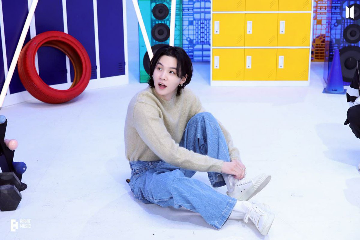 ˓ ⑅ ˖ 𝓰𝓸𝓾𝓼𝓲𝔂𝓪 ִֶָ⊹ ˙ (@bangtaegirl__) on Twitter photo 2023-03-09 10:34:27 Happiest birthday sugaa🐱🩶🥹, Ty for always making me smile and making me go 'UwU' w your cuteness 🥹🫠💗. I love you sm😭❤️, always be happy and healthy & keep doing what you love! Borahaeee 💜#미소천사_그_자체
#그때_그_시절
#HappyBirthdaySUGA
#HAPPYSUGADAY Happiest birthday sugaa🐱🩶🥹, Ty for always making me smile and making me go 'UwU' w your cuteness 🥹🫠💗. I love you sm😭❤️, always be happy and healthy & keep doing what you love! Borahaeee 💜#미소천사_그_자체
#그때_그_시절
#HappyBirthdaySUGA
#HAPPYSUGADAY