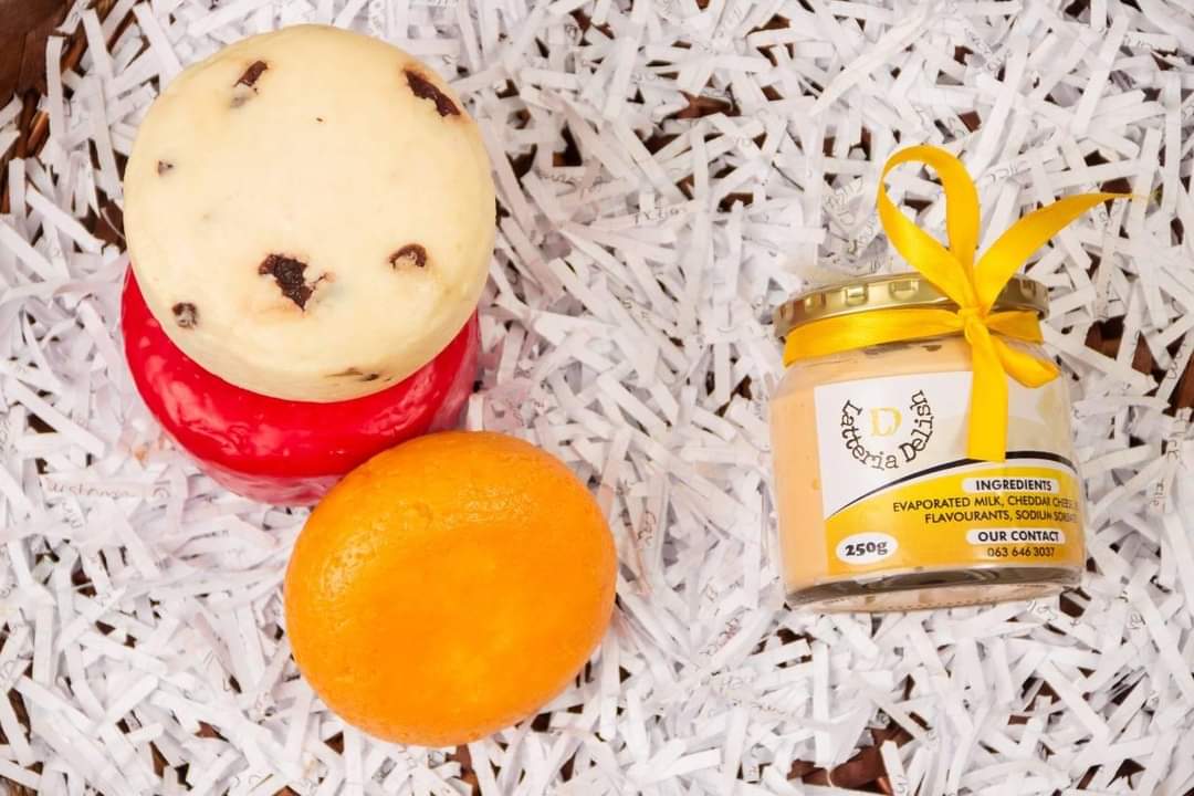 Tenacity_sa's tweet photo. 𝐖𝐄 𝐀𝐑𝐄 𝐁𝐀𝐂𝐊!!!

Get to know Mahlatse Mailula founder and owner of @Latteria_Del from Seshego Zone 3, Limpopo.

She is a self-taught cheesemaker. Her business makes variety of handcrafted artisanal cheeses.

READ MORE: https://t.co/WnbMIG57y7

#TenacityMagazine https://t.co/RuWiY9ajUw
