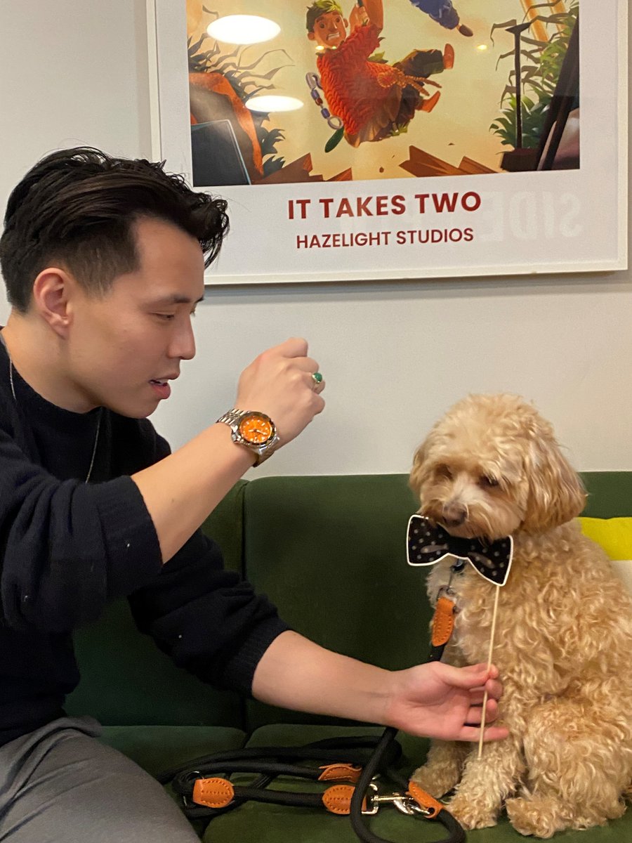 SideGlobal's tweet image. London studio vibes were off the charts last week with our special guests, the dapper duo themselves - @JeremyAngJones and Monsieur Theo! 👔🎉 

#SIDELondon #LookingDapper #FashionIcons #TBT