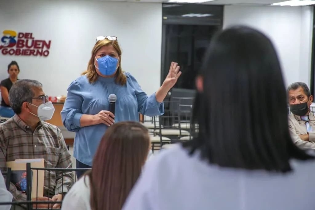 Como parte de las acciones para la actualización y formación continua de médicas y médicos, se llevó a cabo el Taller Presencial sobre Virus de Inmunodeficiencia Humana (VIH), dirigido a profesionales de la Salud en el edo. #Anzoátegui 
#JuntosPorCadaLatido
<a href="/NicolasMaduro/">Nicolás Maduro</a>