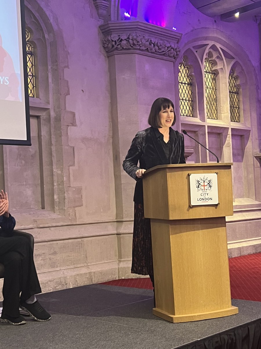 Anna Sutton (@datashedanna) on Twitter photo The legend that is <a href="/Marthalanefox/">martha lane fox</a> reminding us to send the ladder back down and smash down walls for other women. A very similar message to <a href="/RachelReevesMP/">Rachel Reeves</a> last night. Lots of female empowerment flowing this week. 💪✨ The legend that is <a href="/Marthalanefox/">martha lane fox</a> reminding us to send the ladder back down and smash down walls for other women. A very similar message to <a href="/RachelReevesMP/">Rachel Reeves</a> last night. Lots of female empowerment flowing this week. 💪✨
