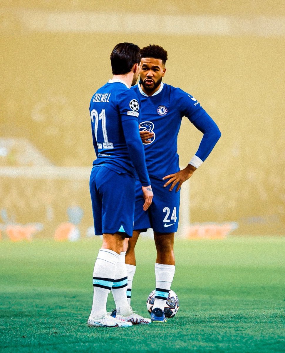 LDNFootbalI's tweet photo. The best wing-back duo in world football… 🔥 https://t.co/sJDj1ektiW