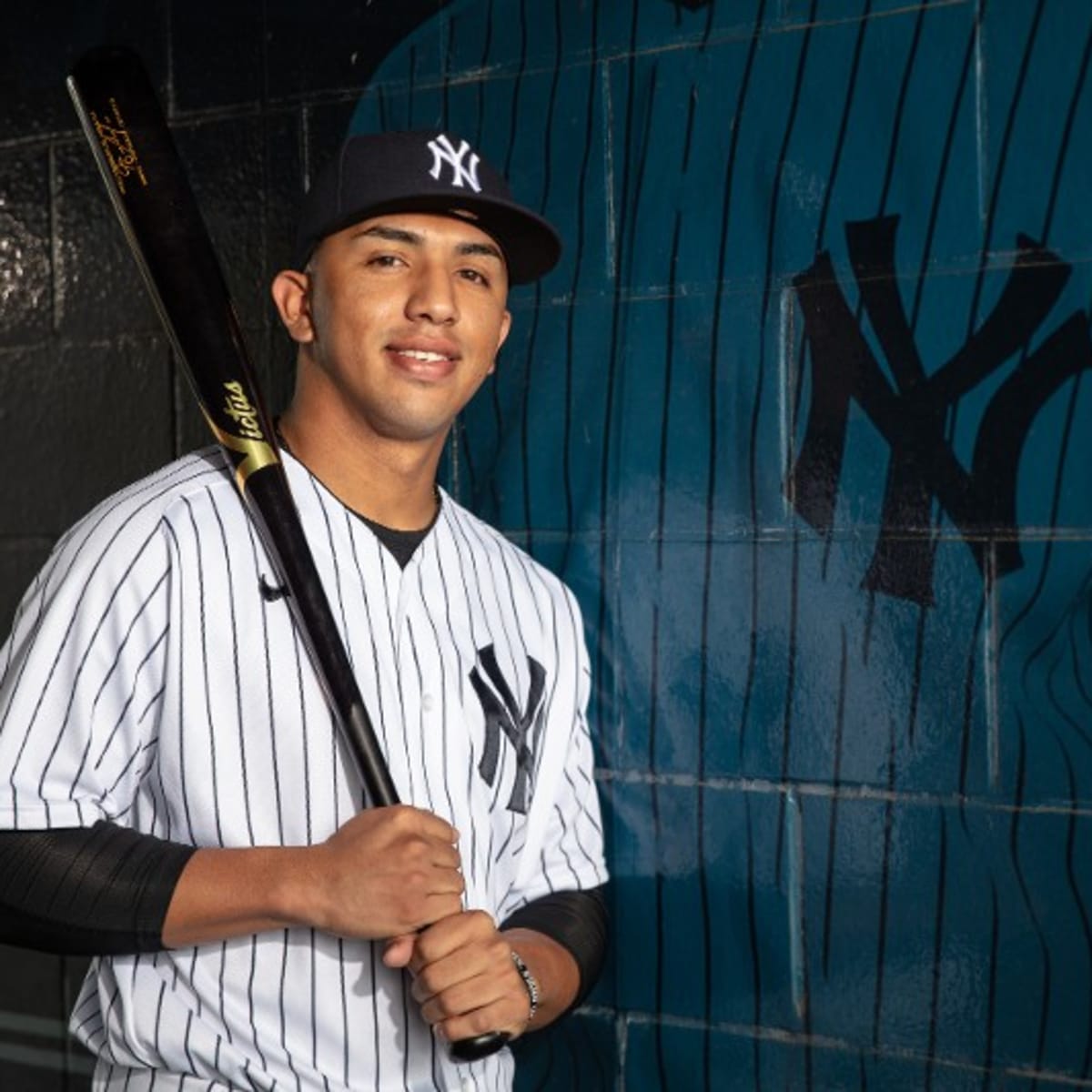 JulioGabrielRB's tweet photo. Según @Buster_ESPN
Se espera que Oswald Peraza 🇻🇪  sea titular en SS de los New York Yankees para el Día Inaugural #OpeningDay 🇺🇸  a menos que ocurra algo “imprevisto”

 #NYY #RepBx #LosDelBronx 
Leones del Caracas 🦁 https://t.co/uZR0gyFhkJ