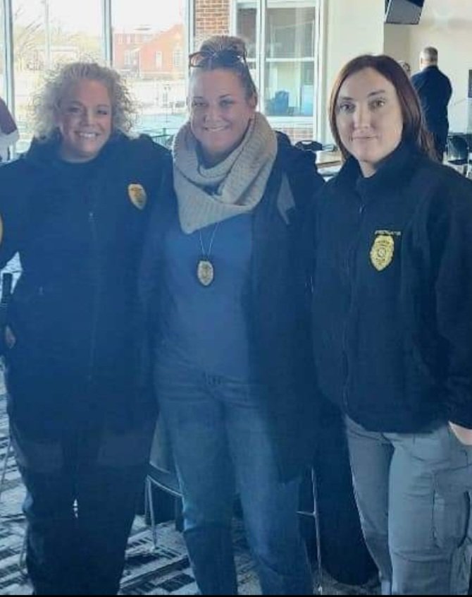 irmo_police's tweet image. In recognition of #internationalwomensday we would like to take a moment to thank all the women who keep this place up and running, not just today, but EVERY DAY!  

#irmosc #irmopd #IrmoStrong #okrapd #ladiesday #StrengthHonorAndGirlPower #isntshelovely