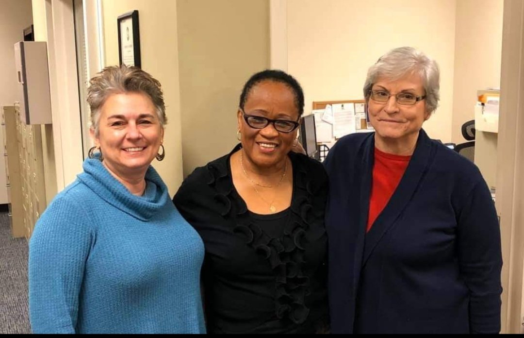 irmo_police's tweet image. In recognition of #internationalwomensday we would like to take a moment to thank all the women who keep this place up and running, not just today, but EVERY DAY!  

#irmosc #irmopd #IrmoStrong #okrapd #ladiesday #StrengthHonorAndGirlPower #isntshelovely